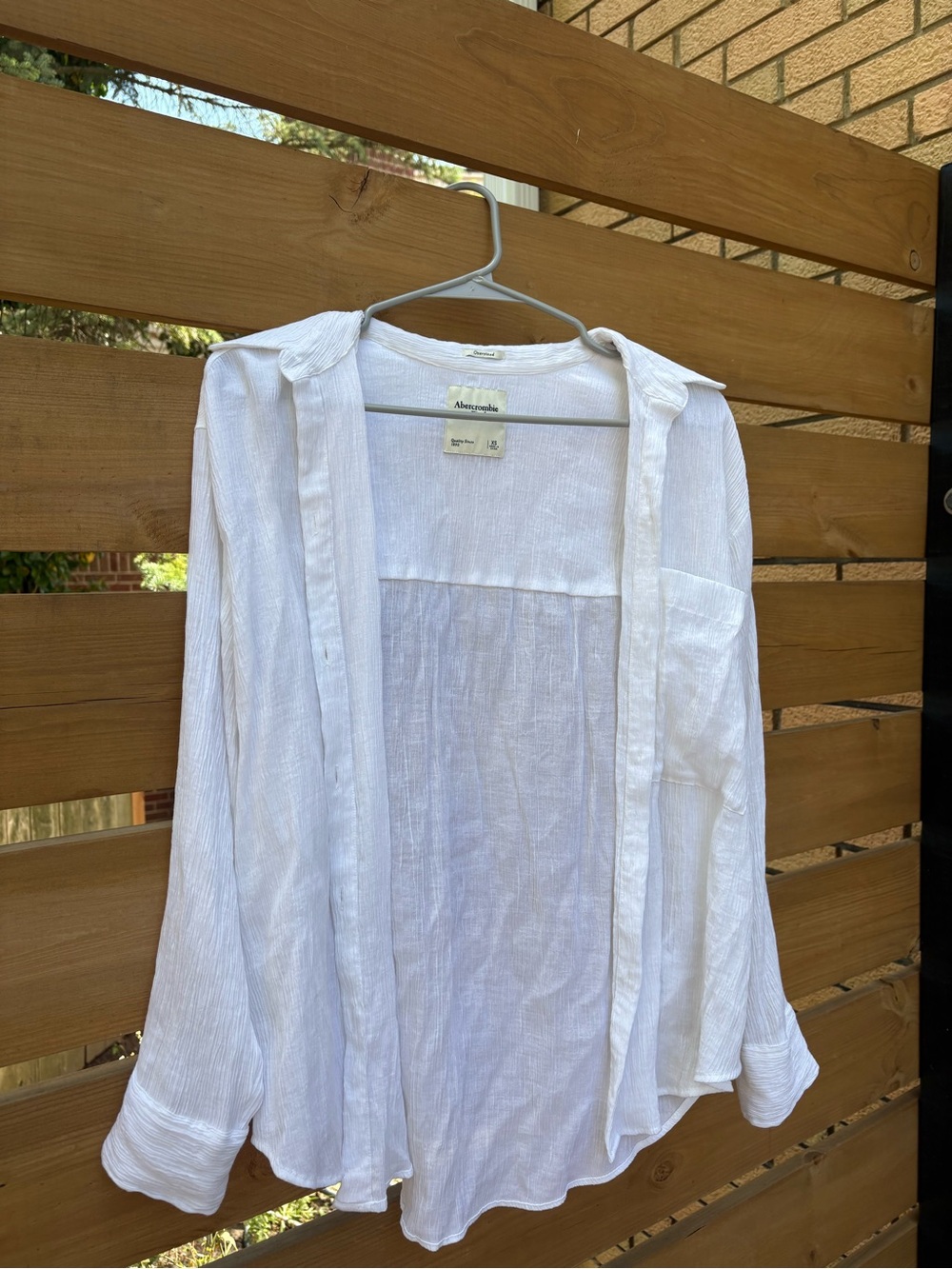 abercrombie • oversized button down XS